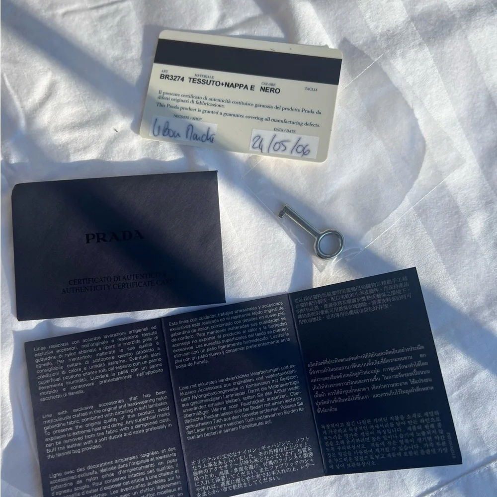 Prada Black Women's Bag - Picture 6 of 7